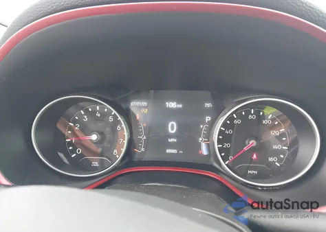 2019 Jeep Compass Trailhawk 4X4 from USA, damaged, VIN 3C4NJDDB6KT760638